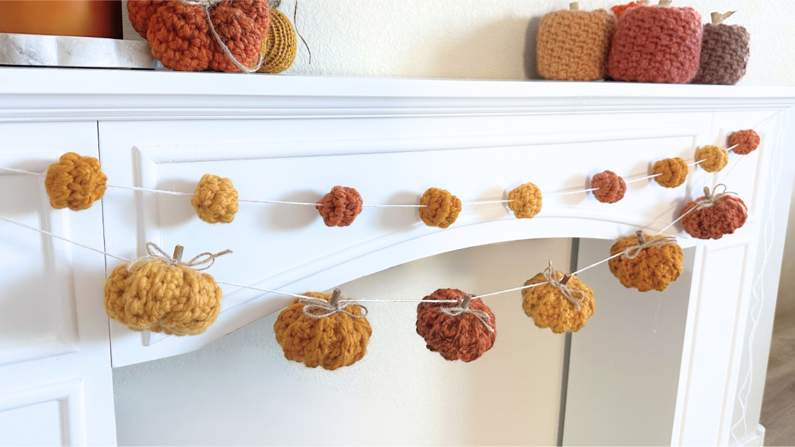 くるみガーランド How To Make A Crochet Pumpkin Garland for Fall